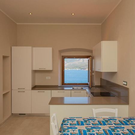 Helloelba Appartamento Il Faro Portoferraio Ngoại thất bức ảnh