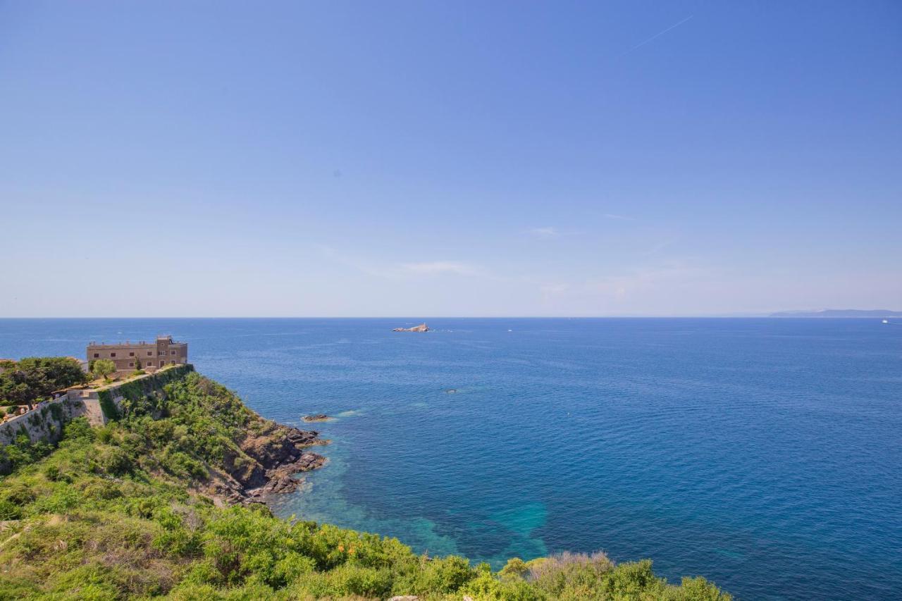 Helloelba Appartamento Il Faro Portoferraio Ngoại thất bức ảnh